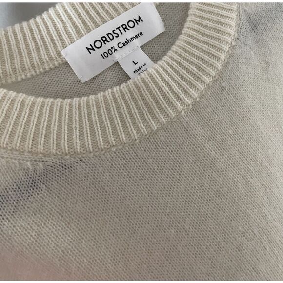 New NORDSTROM Short Sleeve Cashmere Sweater in Ivory Pristine Size Large - Picture 5 of 6